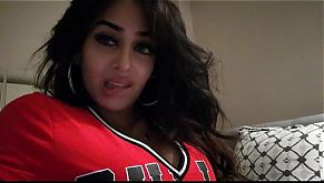 Neyla Kim beurette Bull 66 Body Egyptian Red Sexe gros seins aime baiser